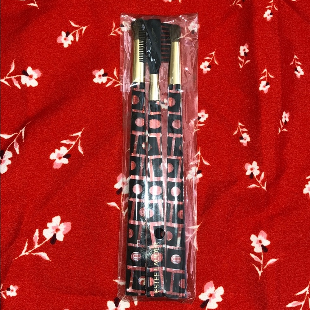 Estée Lauder mini brush set